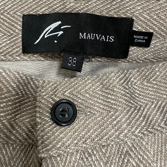 Mauvais Set - Picture 8 of 10